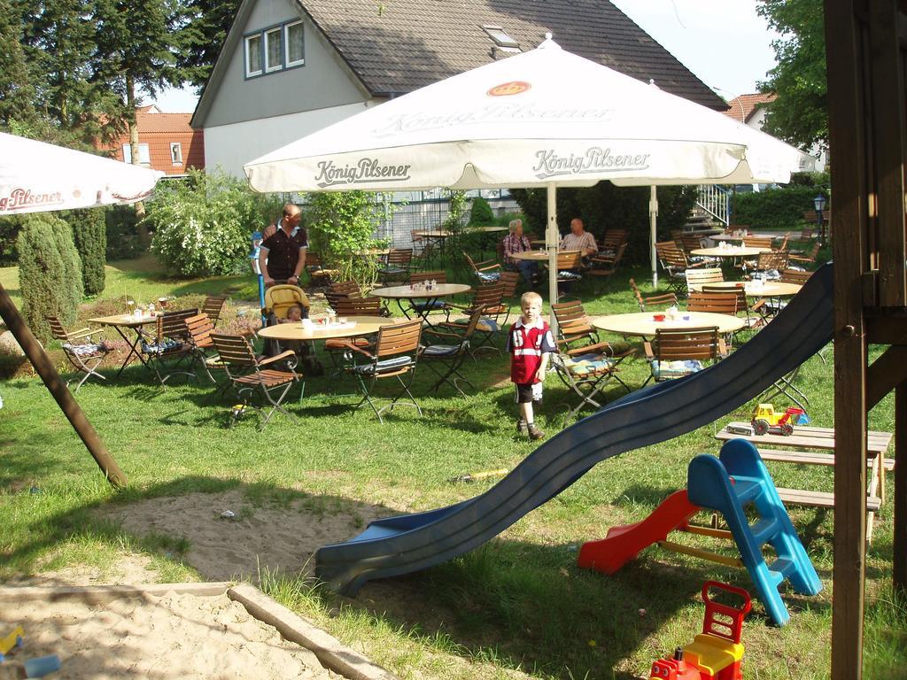 Hotel Zur Heidebluete Hambühren Exterior foto