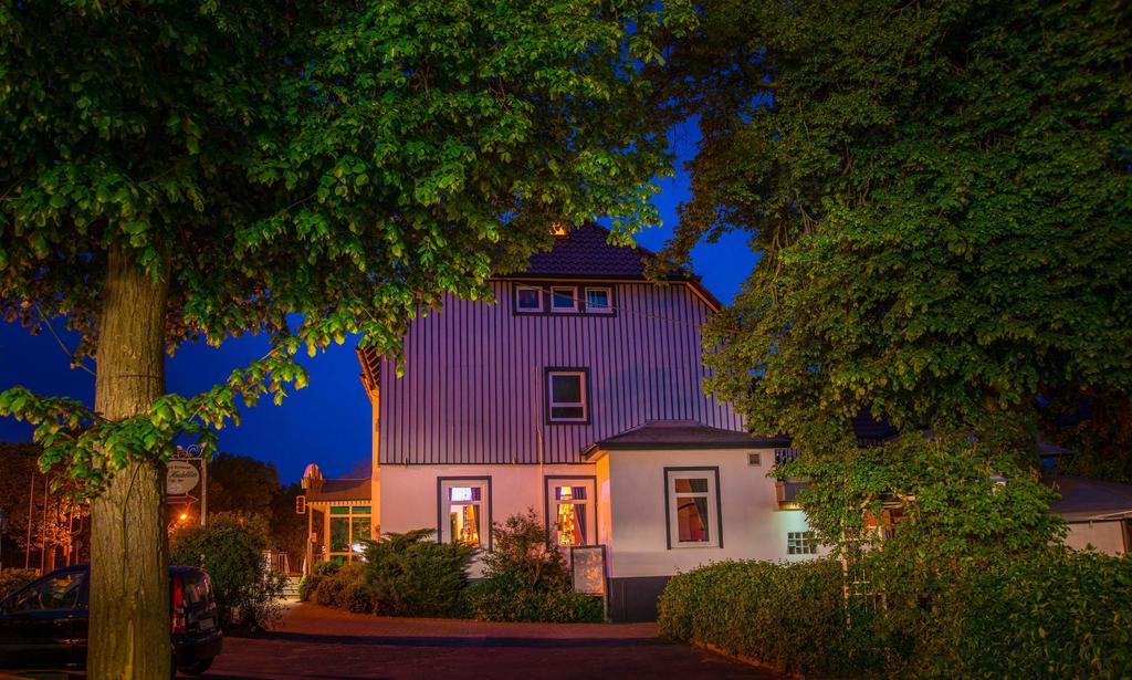 Hotel Zur Heidebluete Hambühren Exterior foto